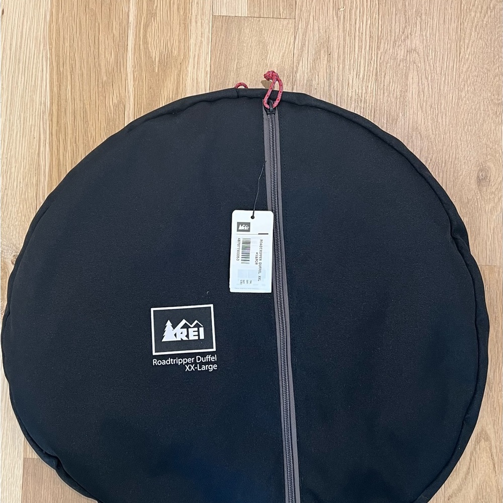 Brand New with Tags REI Roadtripper Duffel XXL